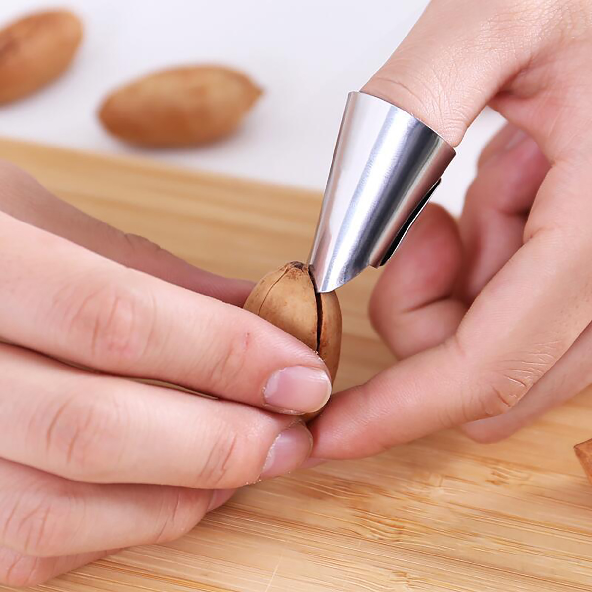 Protector de dedo de acero ino - Kitchen Gadgets Cool reseña y precio