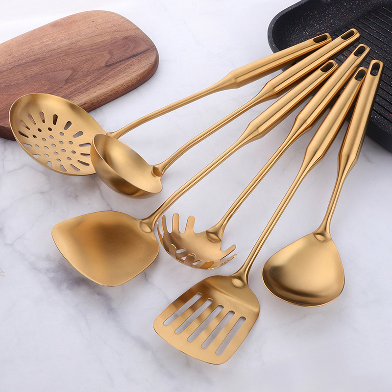Oro de utensilios de cocina de - Kitchen Gadgets Gold reseña y precio