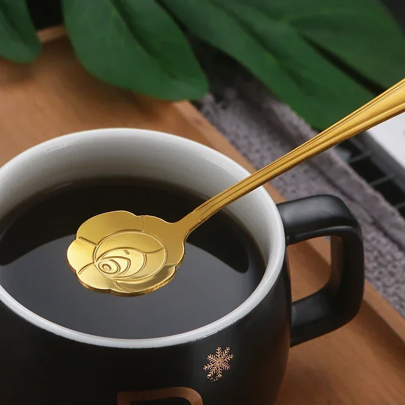 Cuchara de café dorada con flo - Kitchen Gadgets Gold reseña y precio